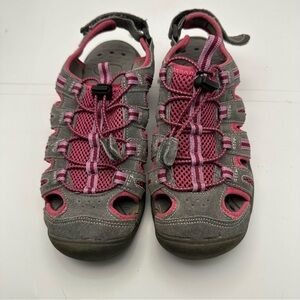 Khombu Women’s Size 7 Water Sandals – Campsite Style in Pink & Gray